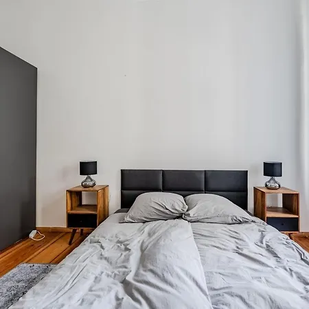 Paisible Et Silencieux3 * Paříž